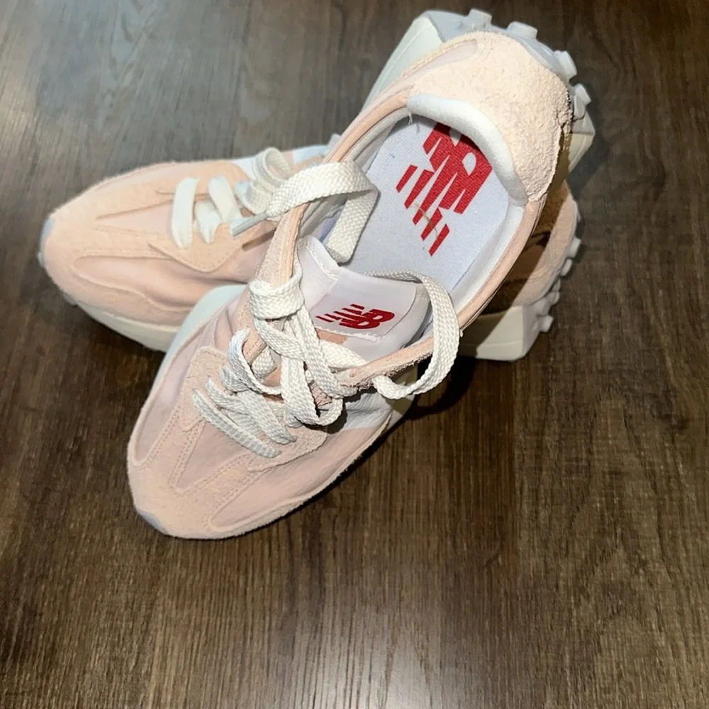New Balance Pale Pink and White Women's Sneakers - Picture 4 of 8